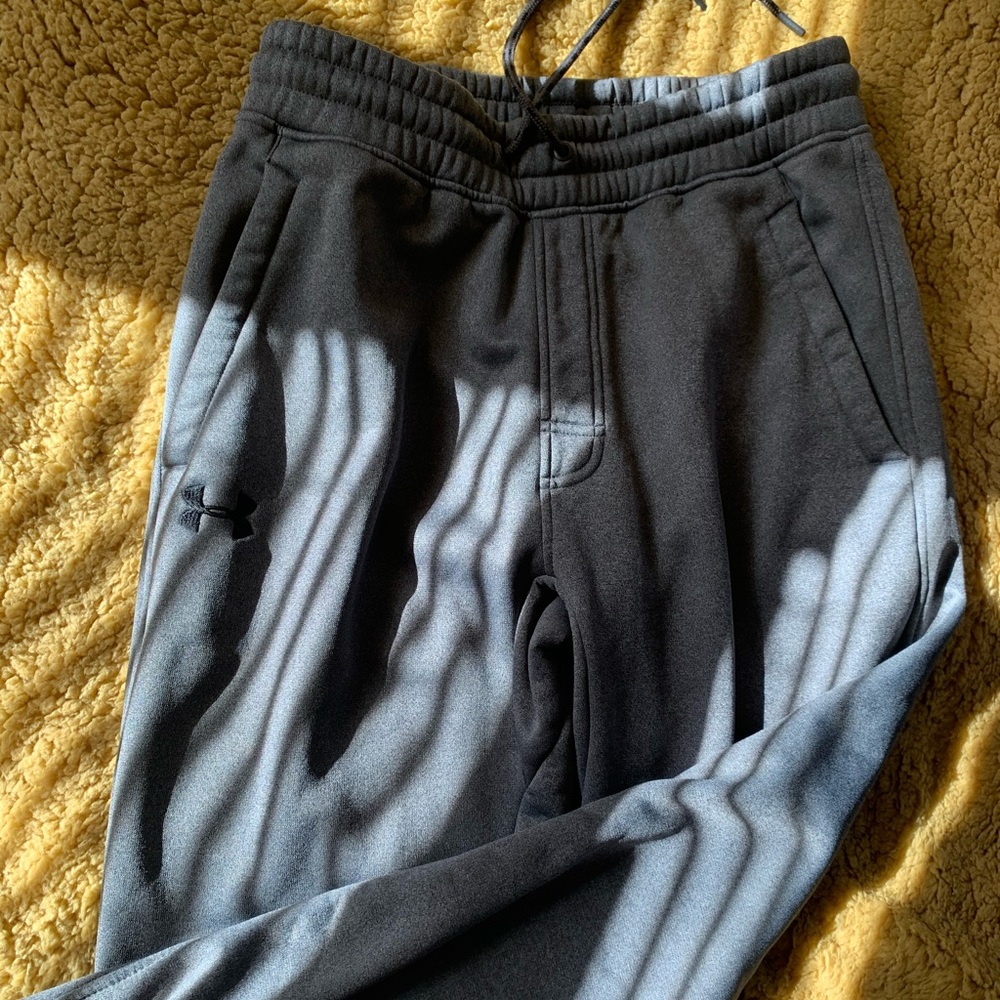 Under Armor heat tech. Joggers
